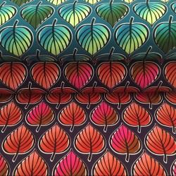 Baumwolljersey mit Blättern...